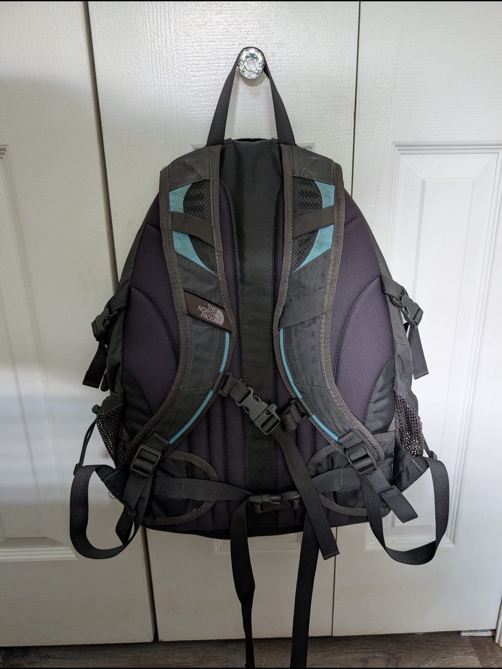 The North Face Borealis Backpack - Light Blue & Dark Gray - Picture 8 of 8